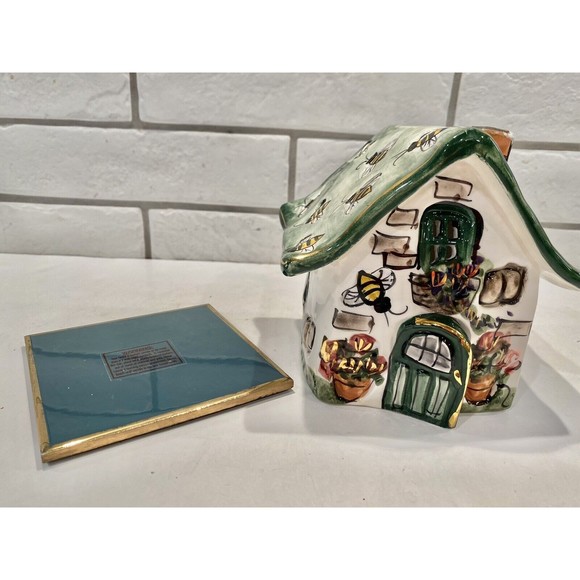 Blue Sky Clayworks by Heather Goldminc BEE HOUSE tea-lite holder Signed - Picture 1 of 9